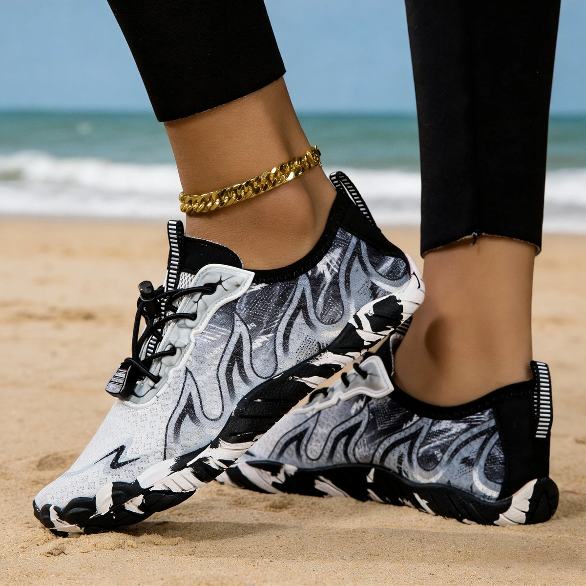 Breathable Quick Dry Barefoot Water Shoes For Beach Swimming