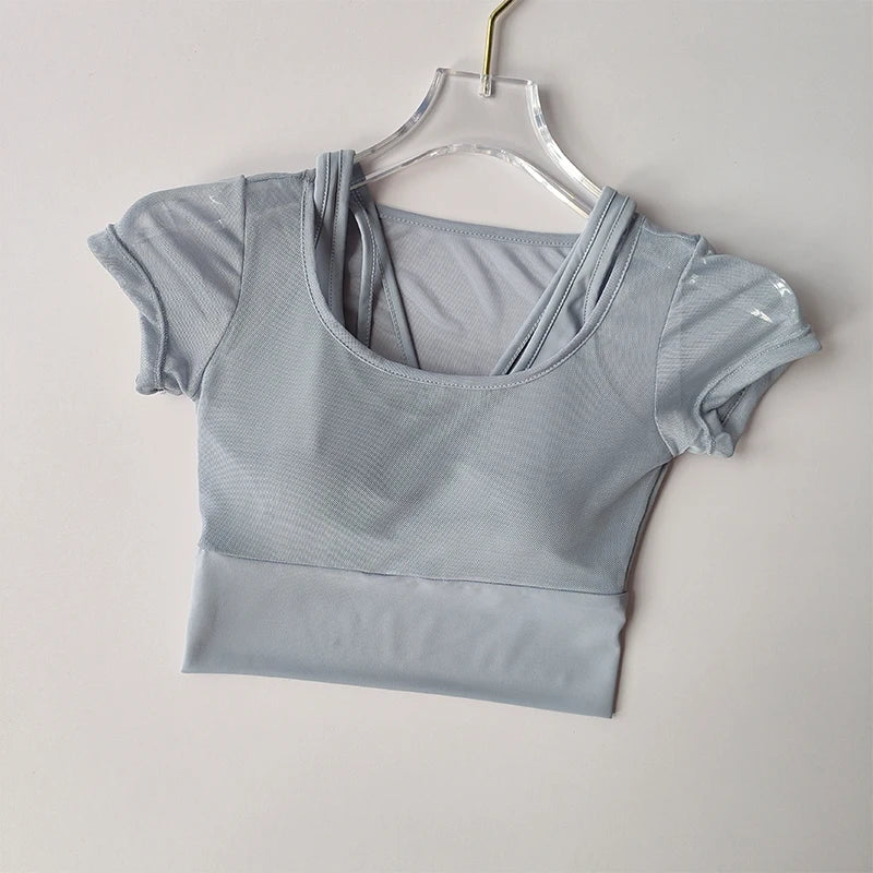 Women Seamless Quick Dry Yoga Top Built In Chest Pad