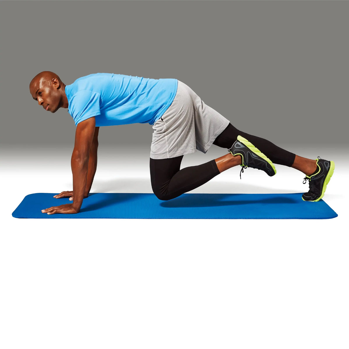 Two Tone Folding Fitness Mat With Carry Strap For Yoga Training
